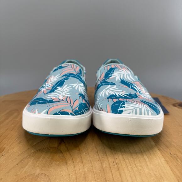 OluKai Lae\'Ahi Pa\'i Mens Size 10.5 Shoes Swell/Aloha Blue Floral Slip On Sneaker main image 5